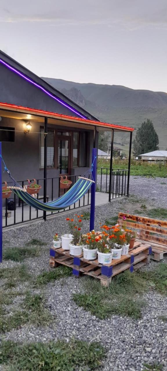 Hotel Nikolozi Kazbegi Esterno foto